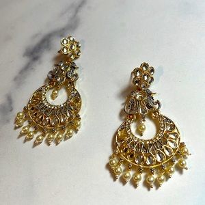 Nwt Dhwani grey and gold Indian Desi ethnic jewelry Bollywood earring